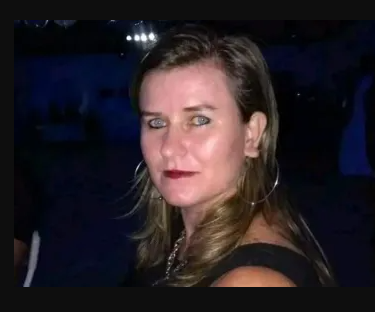 Image default